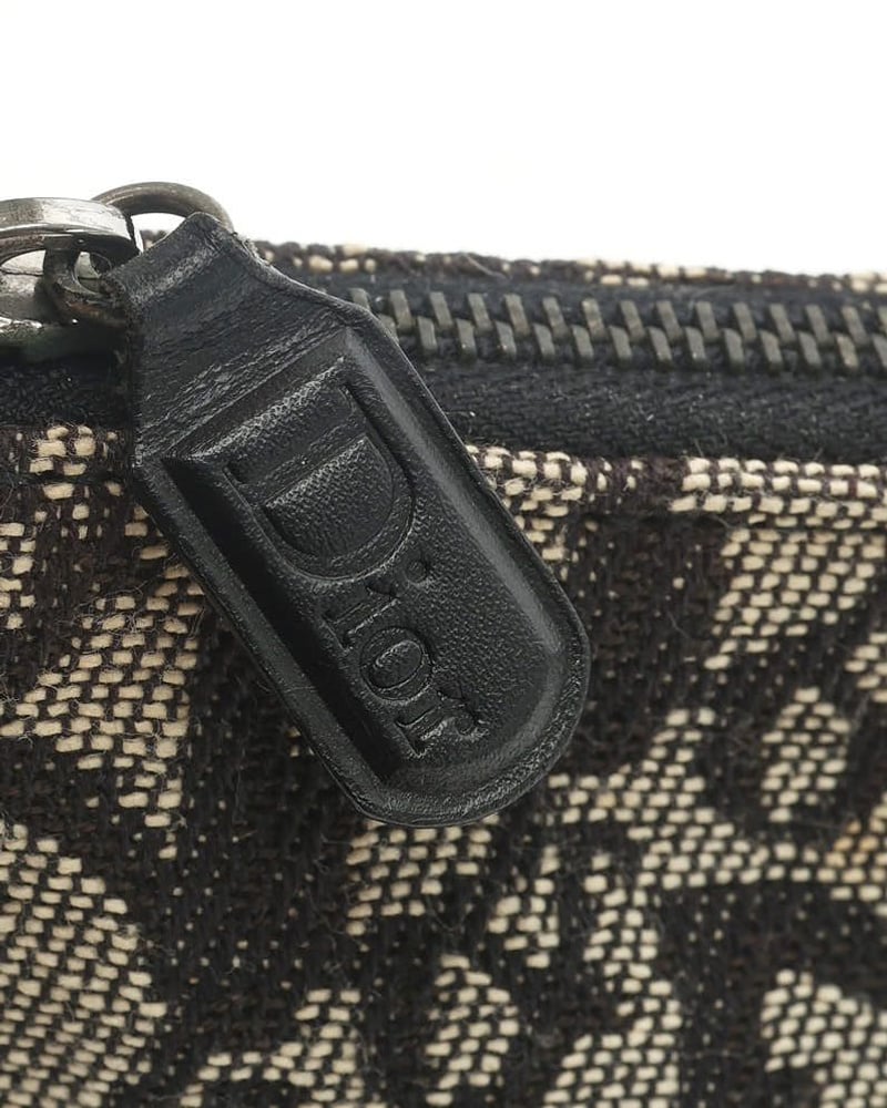 41207_38b65f7608_file-full