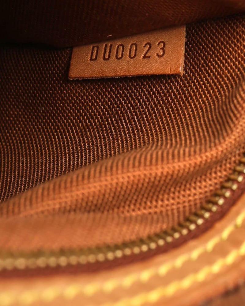 41271_96a8e4f9f7_file-full