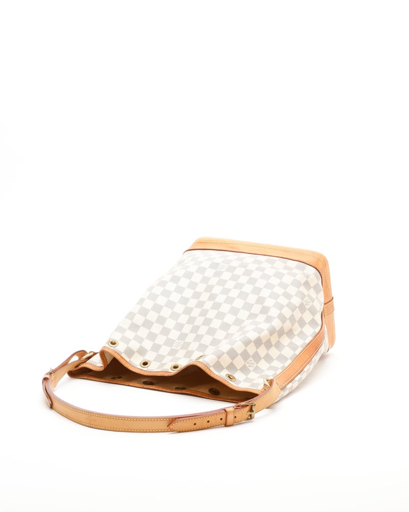 41437_00590d5a7d-853-29832_5-full