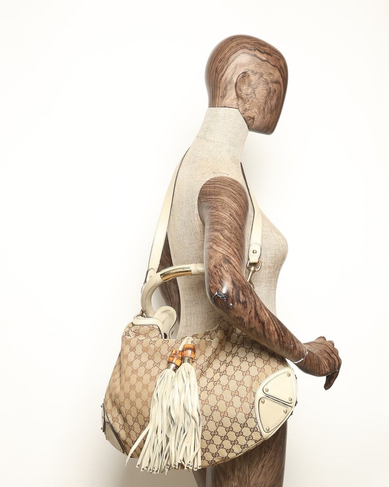 41459_7d90f21689_file-full