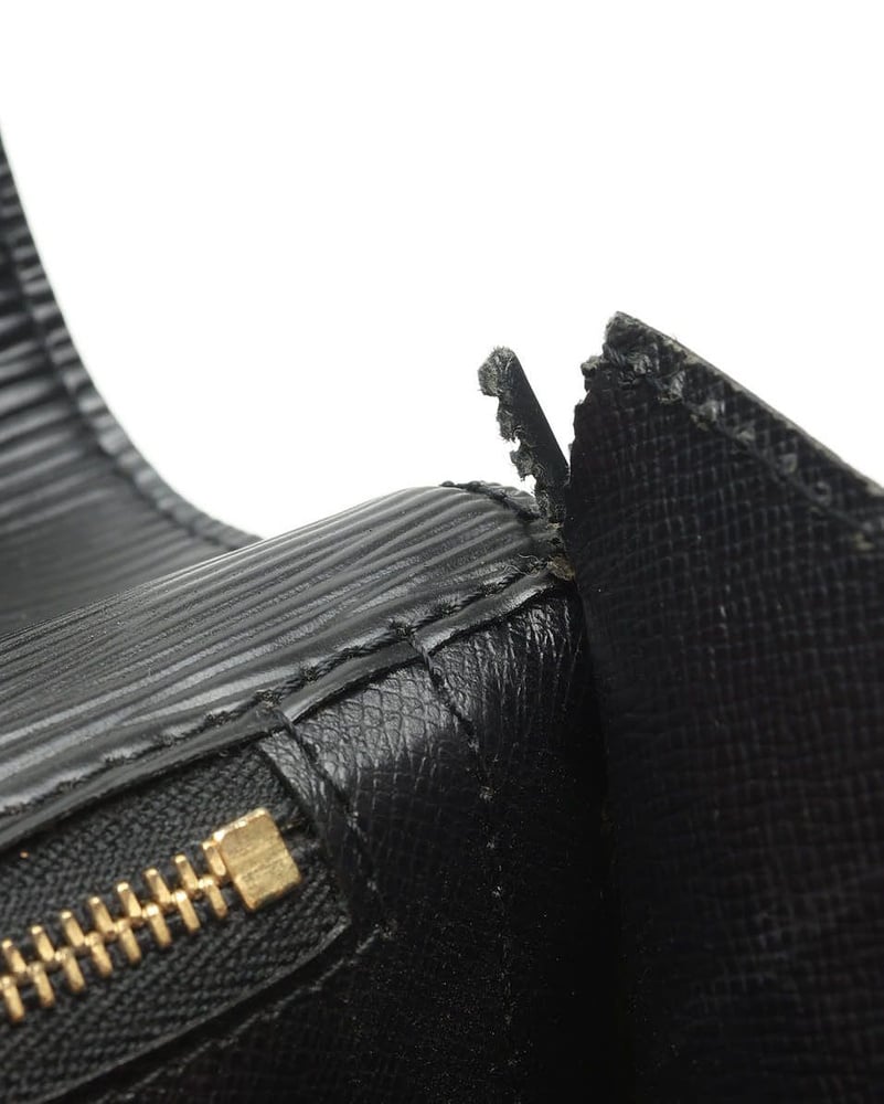 41660_283fb95c19_file-full