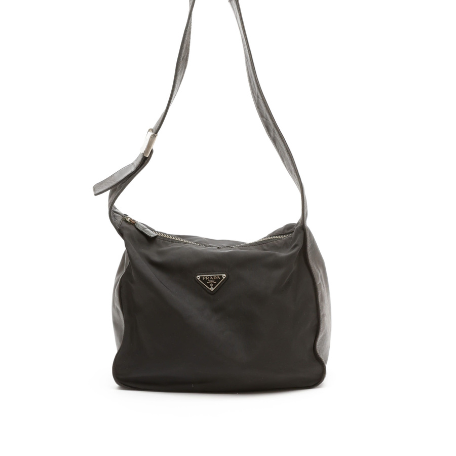 41671_559311e74f_file-square