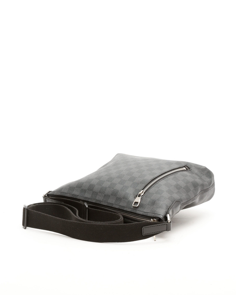 41718_028336f308_file-full