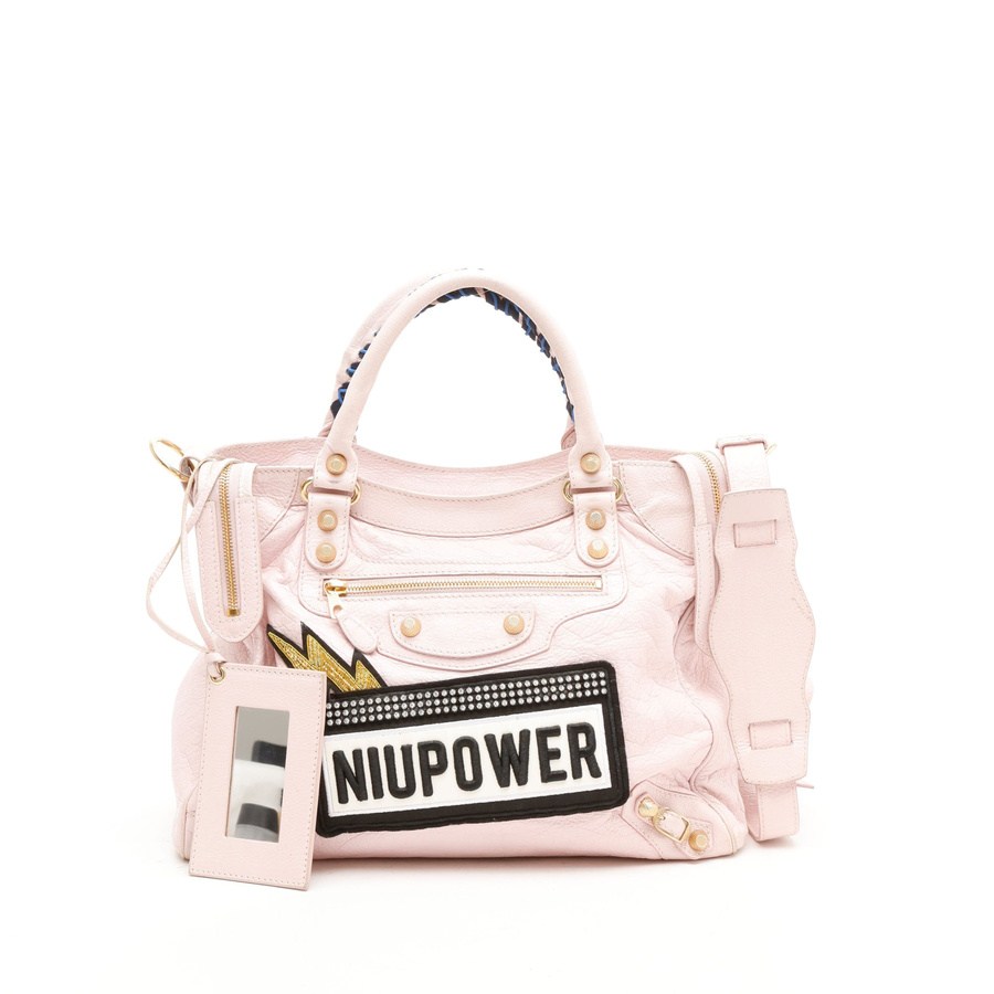 41767_f1898329c9_file-square