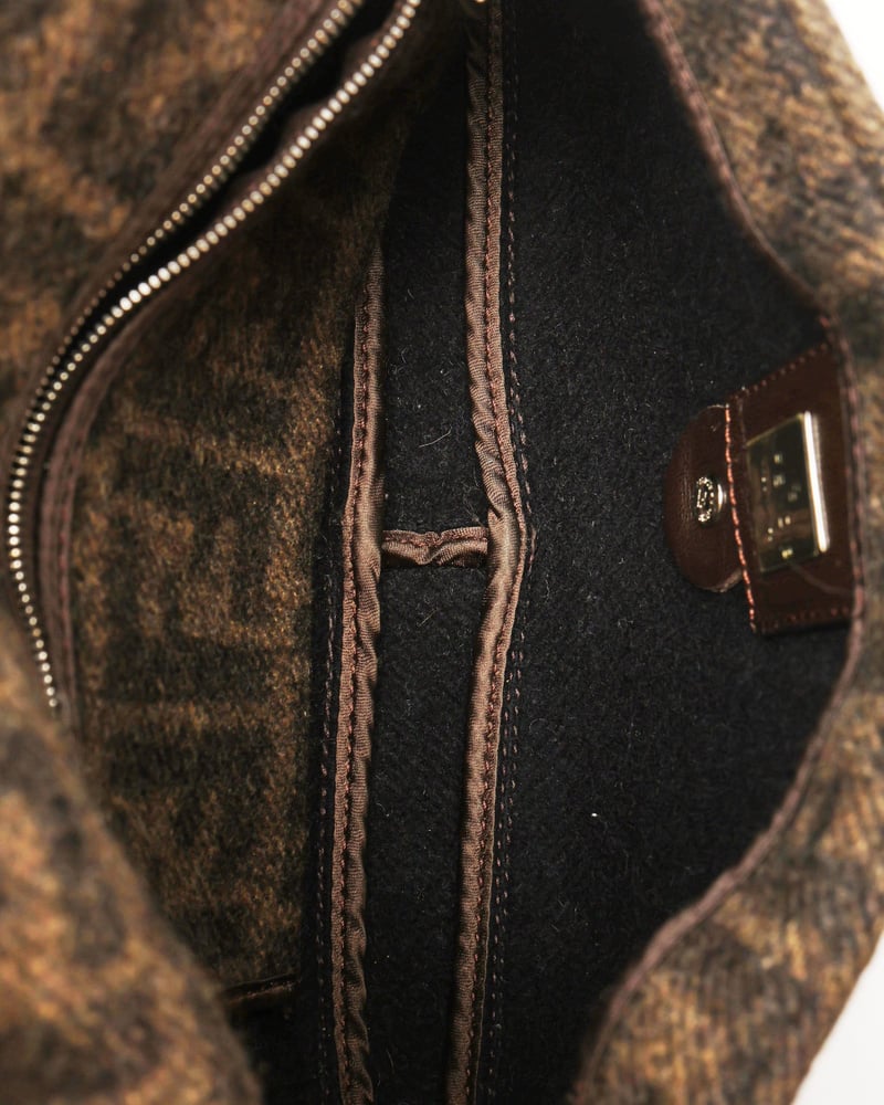 41825_432858022a_file-full