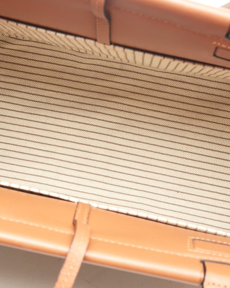 41990_9513f384fe_file-full