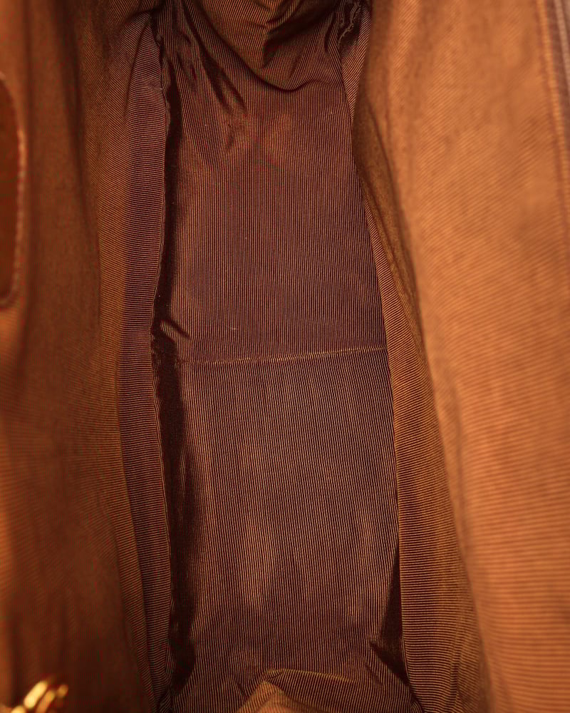 42000_48d0cd8ac9_file-full