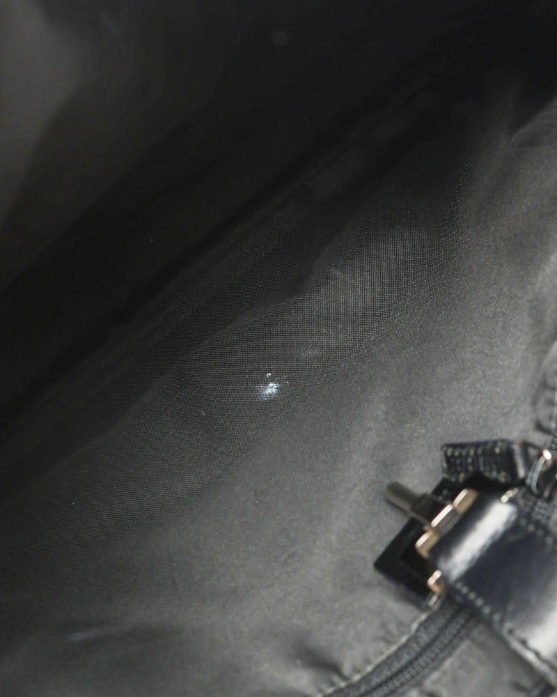 42106_59f8c755d6_file-full