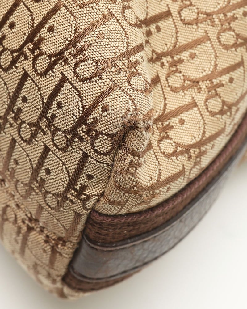 42152_99e5882c6d_file-full