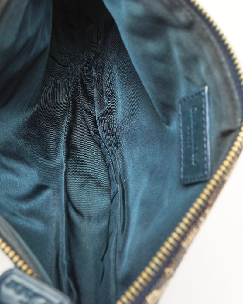 42182_1962ba64f7_file-full