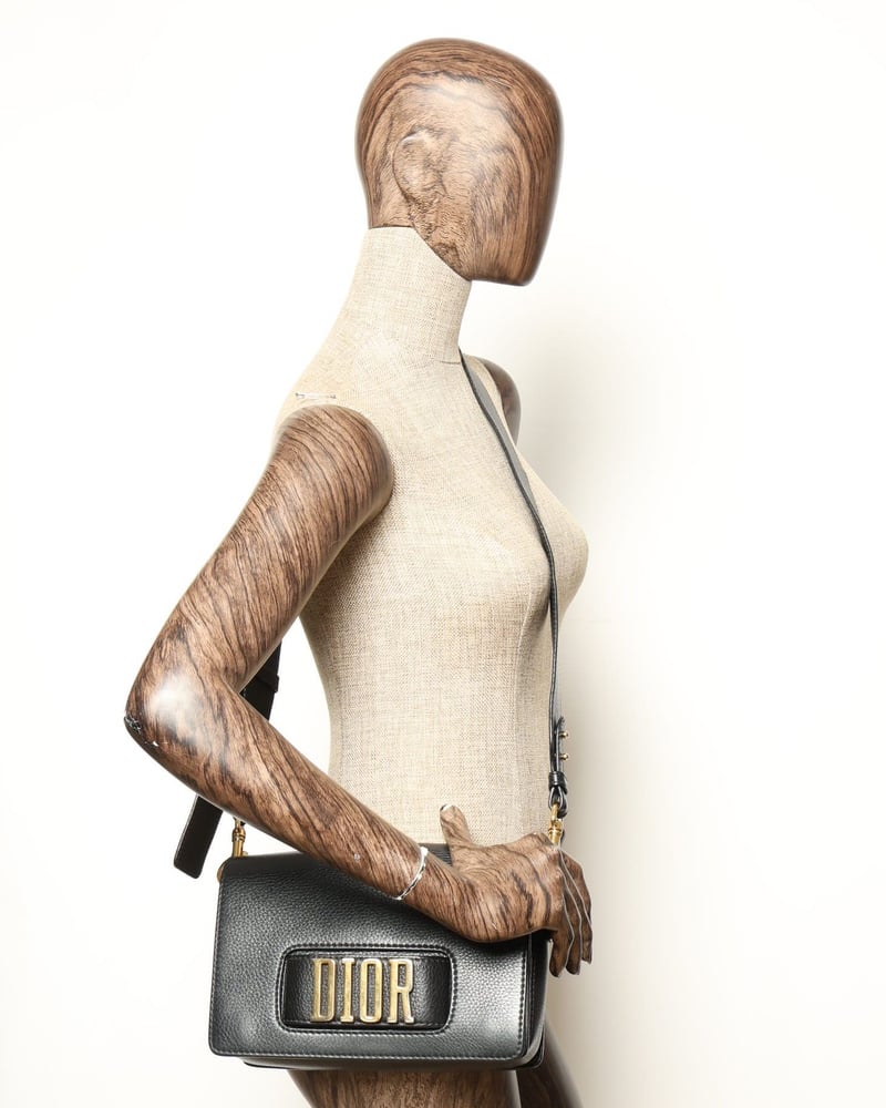 42288_769502222b_file-full