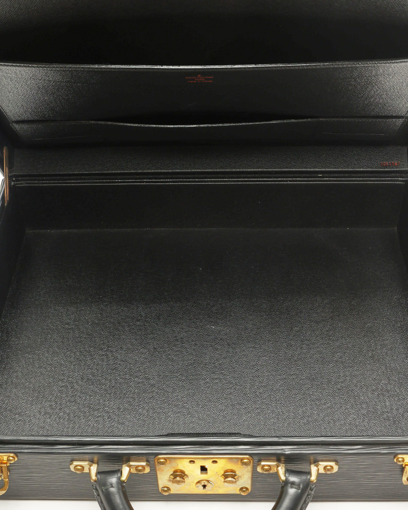 42301_c55e61bfe7_file-full