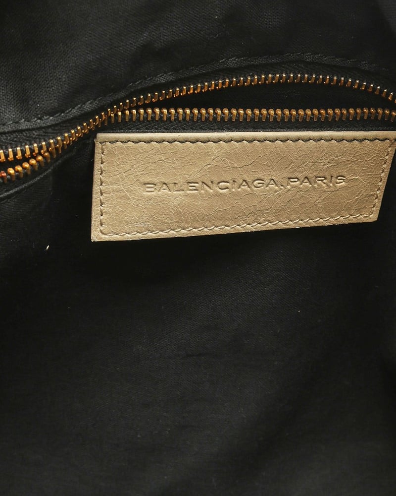 42334_27dad75fb8_file-full