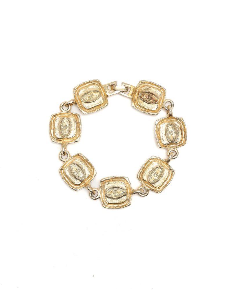 42610_3298f07422_file-full