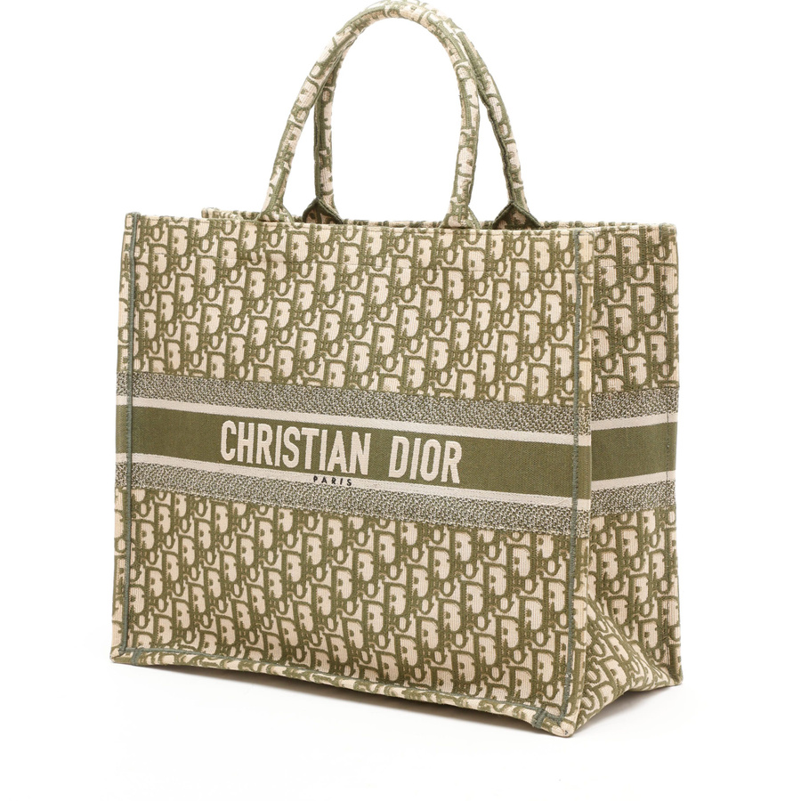 42704_54382a70fb_file-square