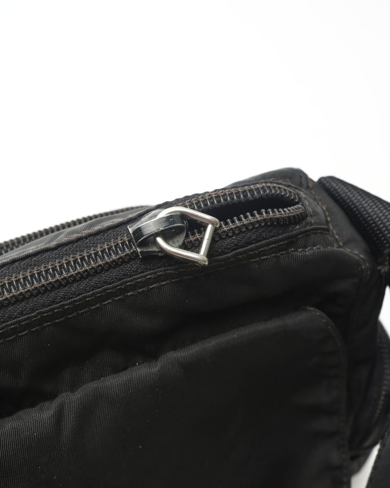 43054_350e415eb5_file-full