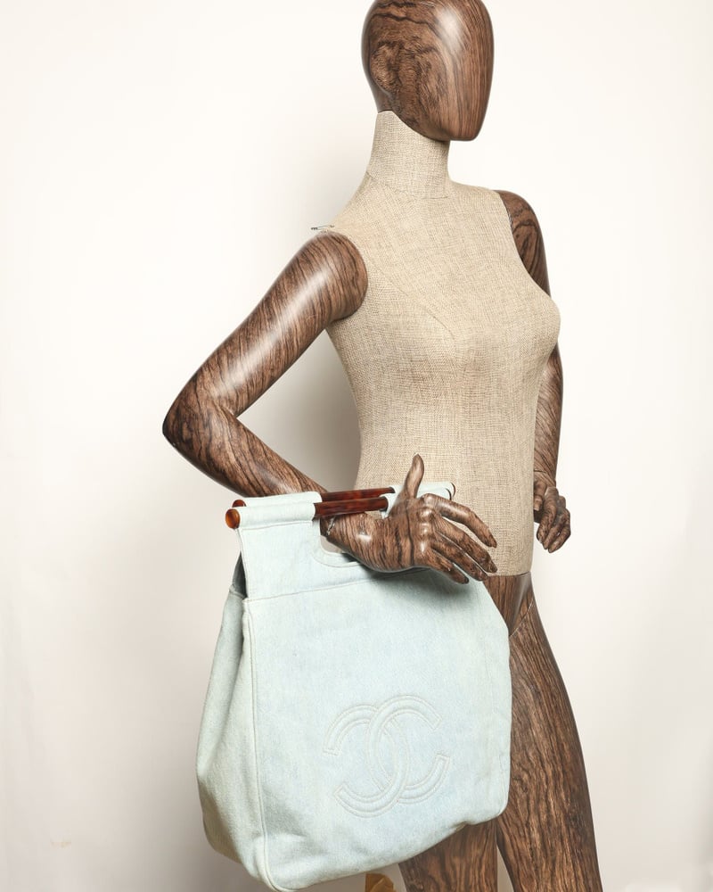 43074_93800a5d29_file-full