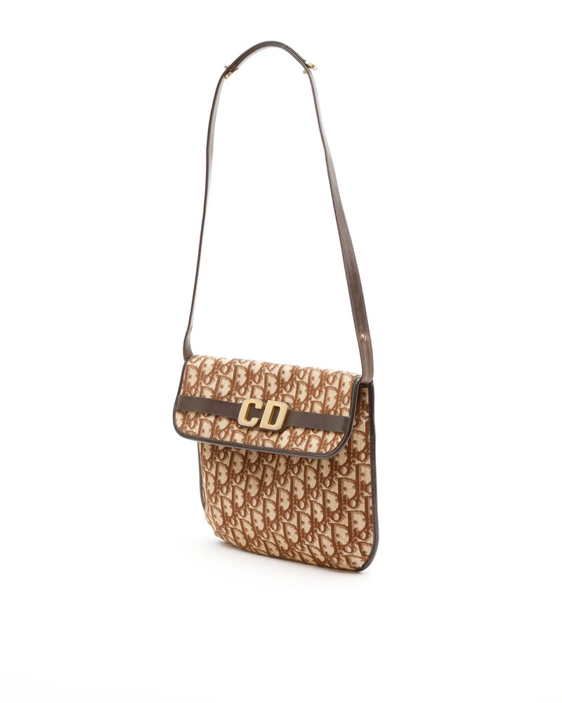 43088_0db56d9556_file-full