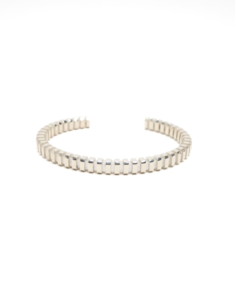 43275_95eac4ab04_file-full