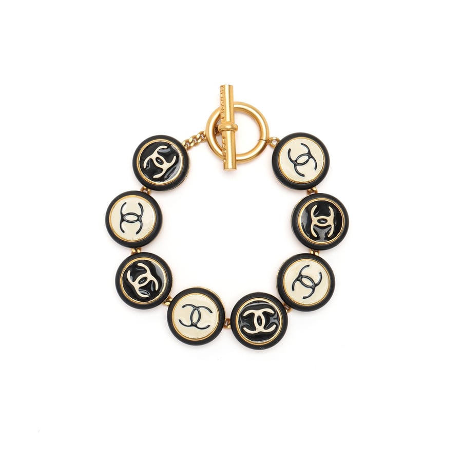 43525_0ad5537c59_file-square