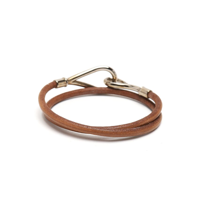 43547_af9a3567ad_file-square