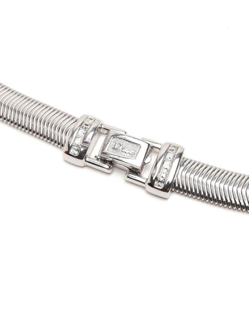 43810_d759975318_file-full