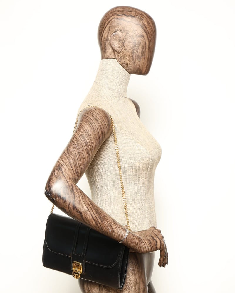 43816_9cb32c7eeb_file-full