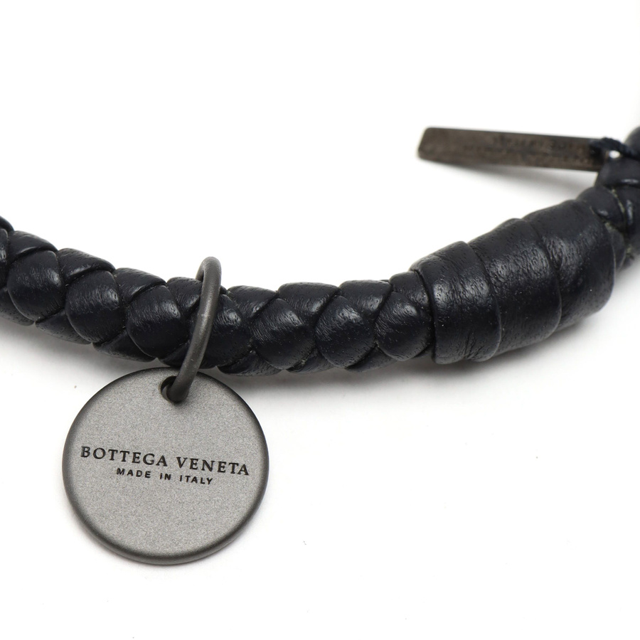 43929_5faddf29d0_file-square