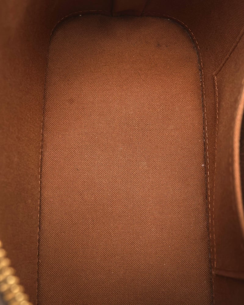 44003_8698a1e9e9_file-full