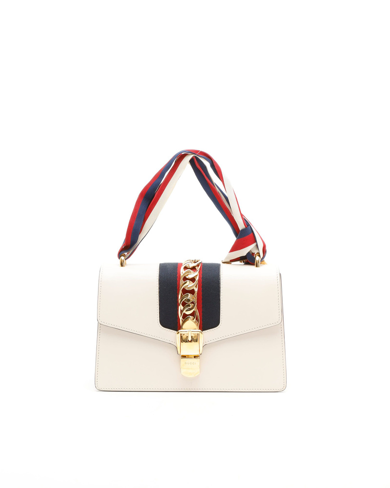 44098_98b7fd7746_file-full