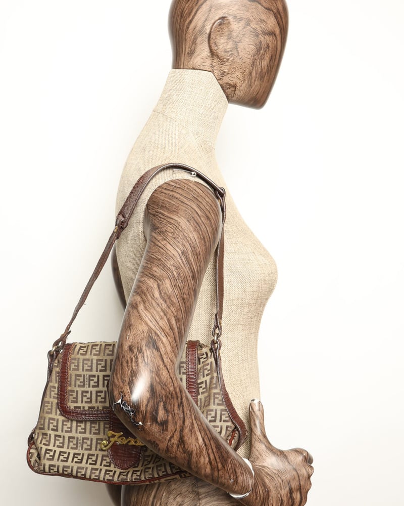 44100_046d7ffe95_file-full