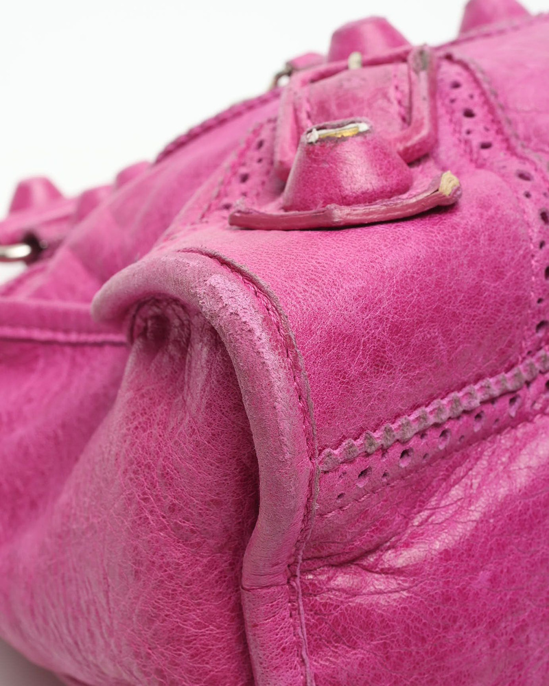 44200_637d55910e_file-full