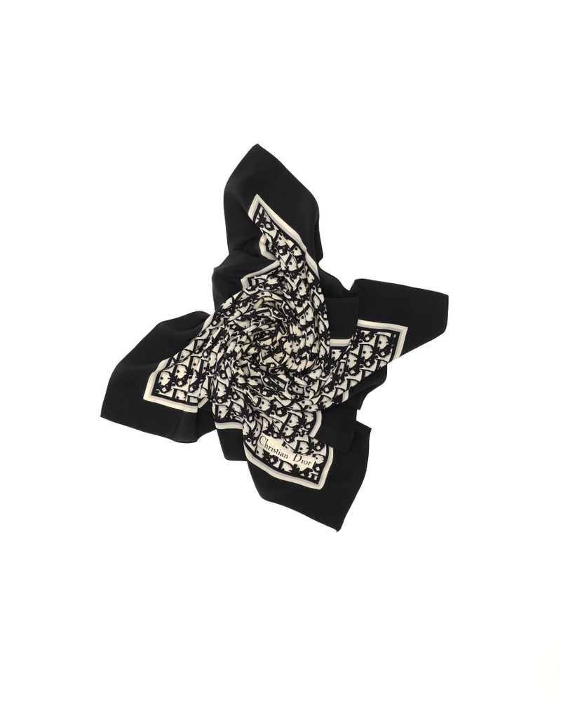 44639_88f9805da8_file-full