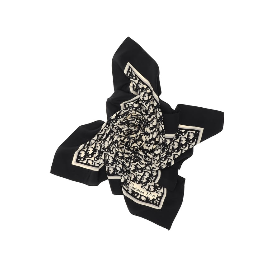 44639_88f9805da8_file-square