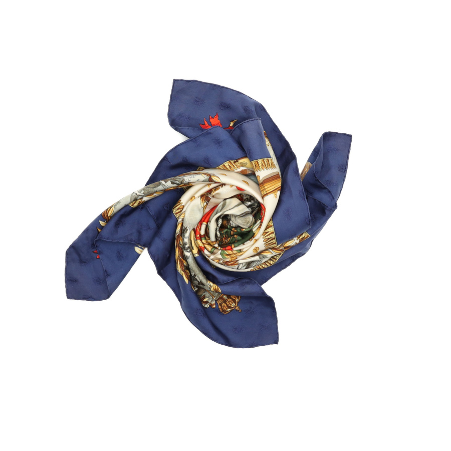 45042_5bbae0dc5a_file-square