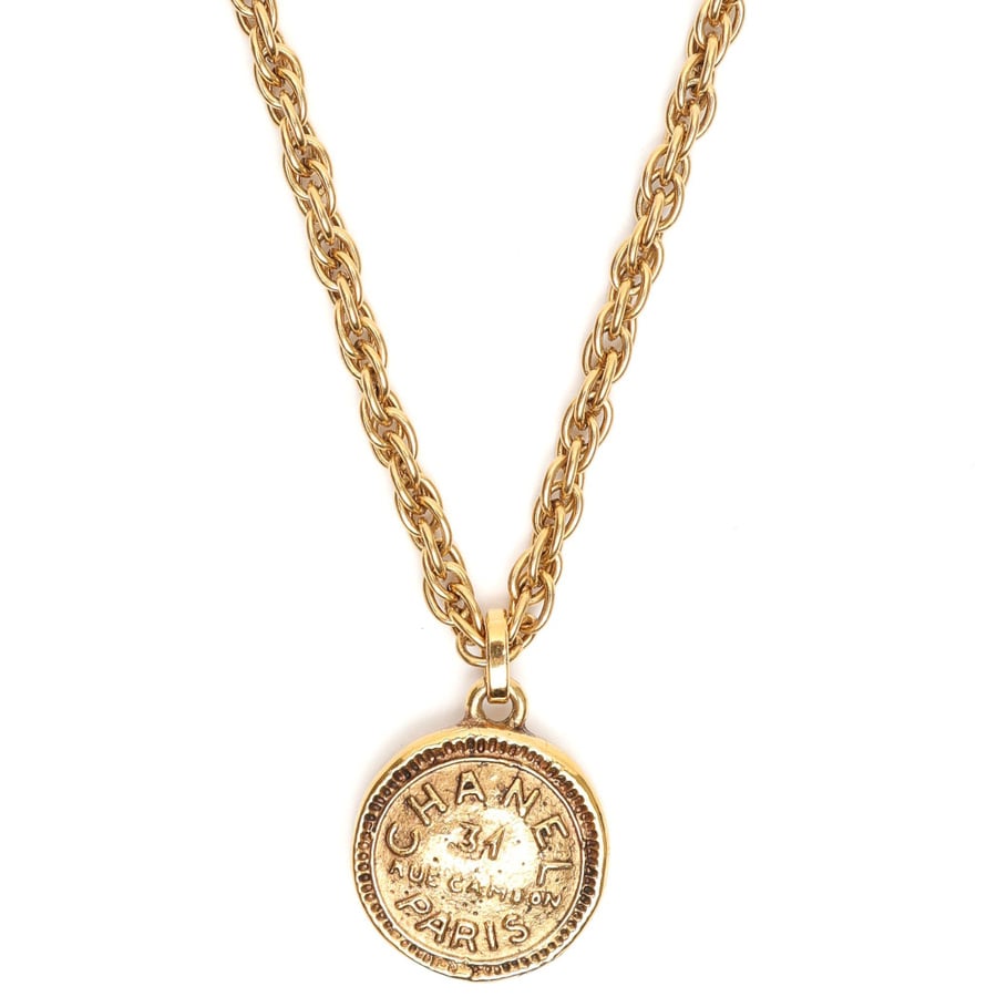 45197_e9fa7de7bf_file-square