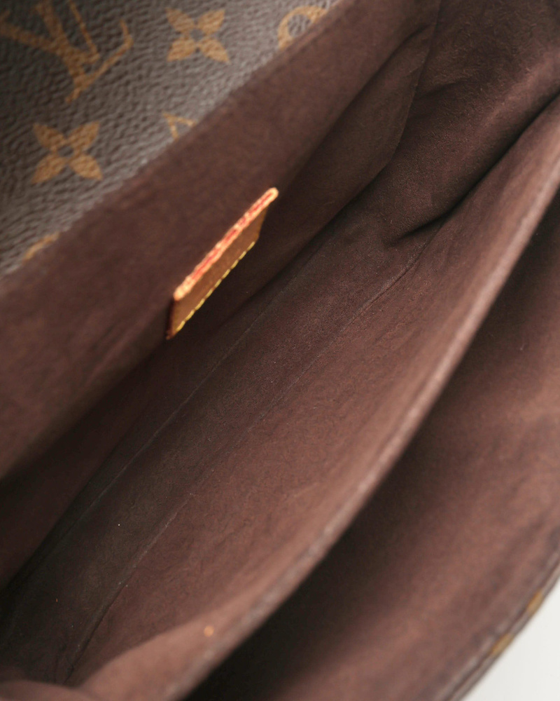 45670_273d35a81b_file-full