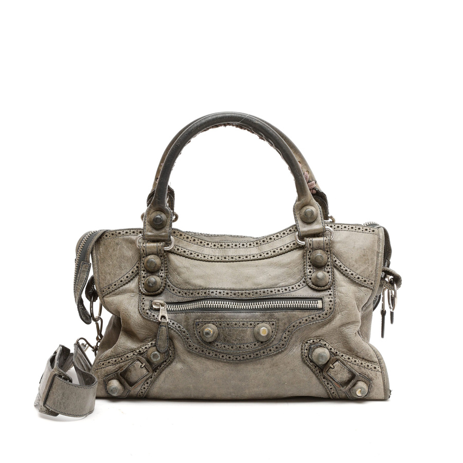 45819_4df3777222_file-square