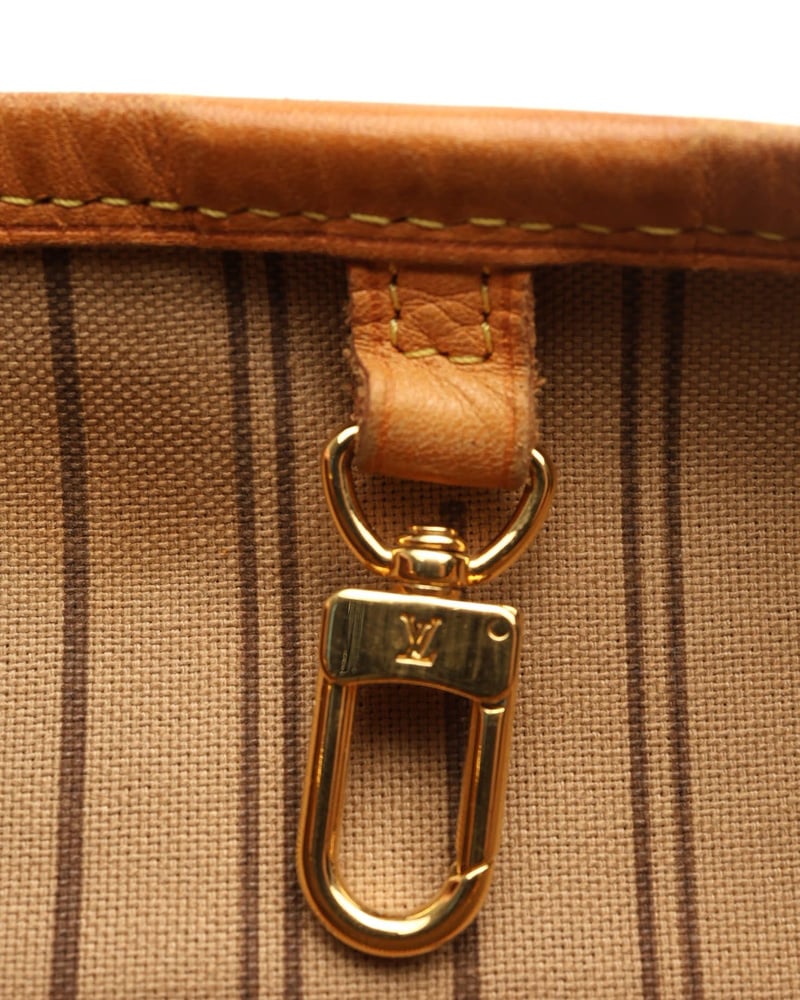 45882_0ba7353038_file-full