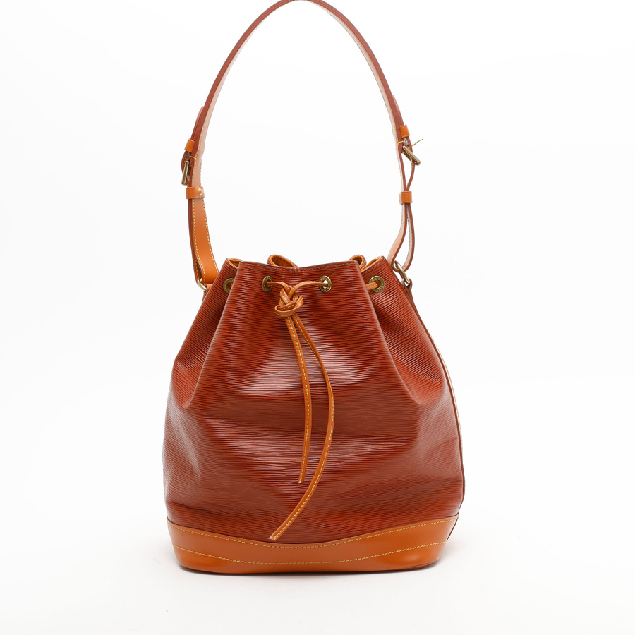 45897_864-32026_1-square