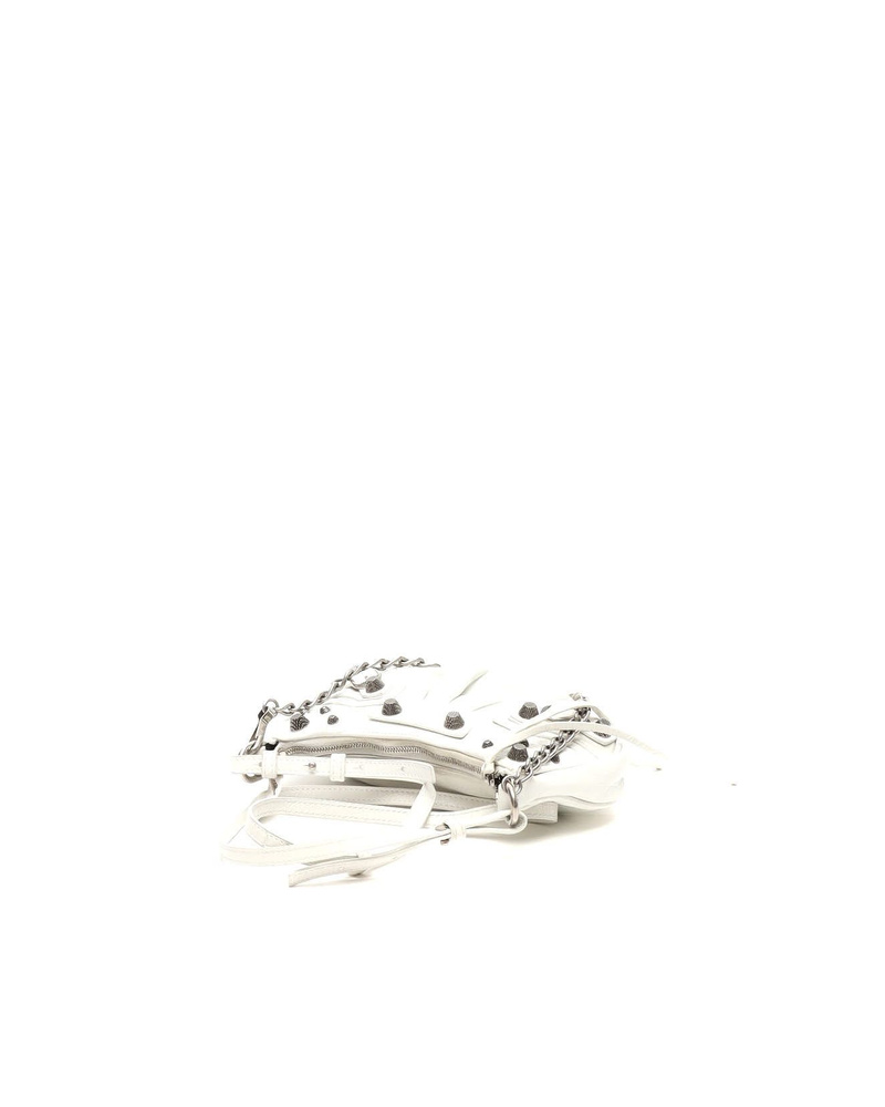47042_b6021d3c64_file-full