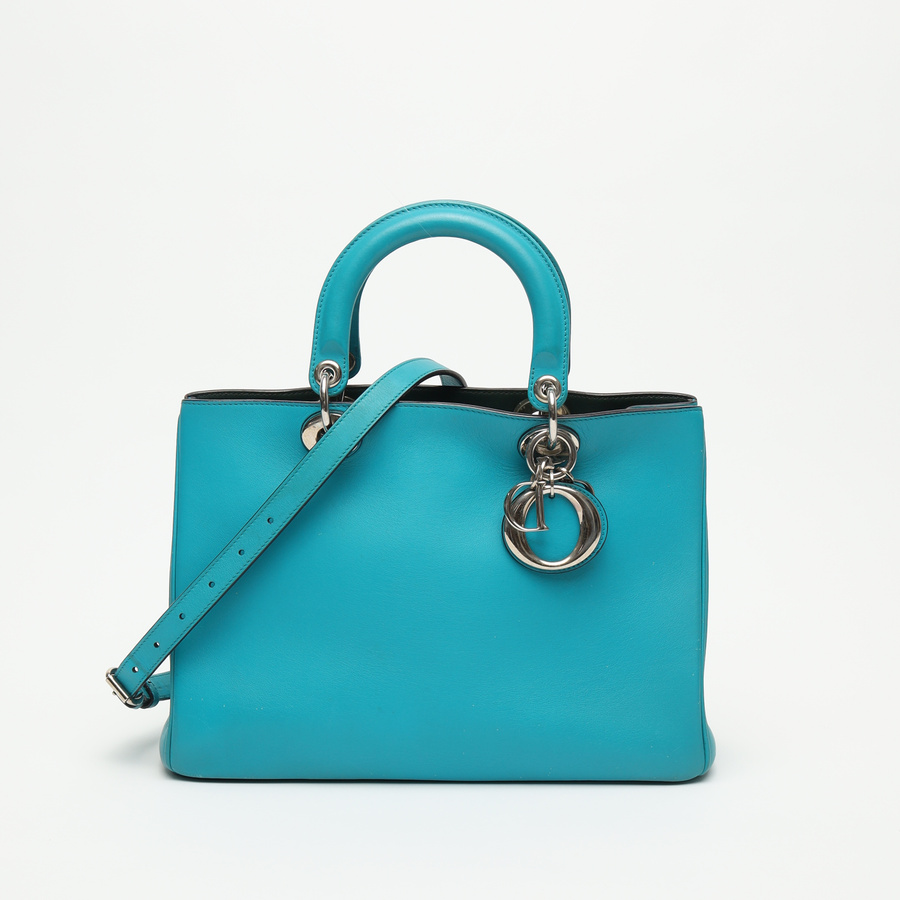 6792_bc1bdb9e9b-zz016379_1-square