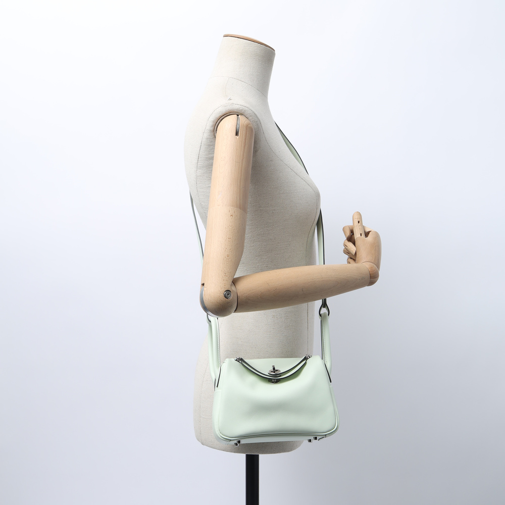 8038_e3b7c24f2b-sb000033-10-full